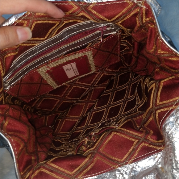 🍭MD Collections Silver Handmade Bag - Picture 4 of 4